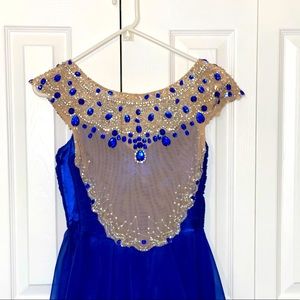 Sherri Hill- BEAUTIFUL back Prom/wedding gown